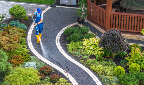 Why Choose Our Certified Pressure Washing Experts for Your Project Needs in Greenville, MS?